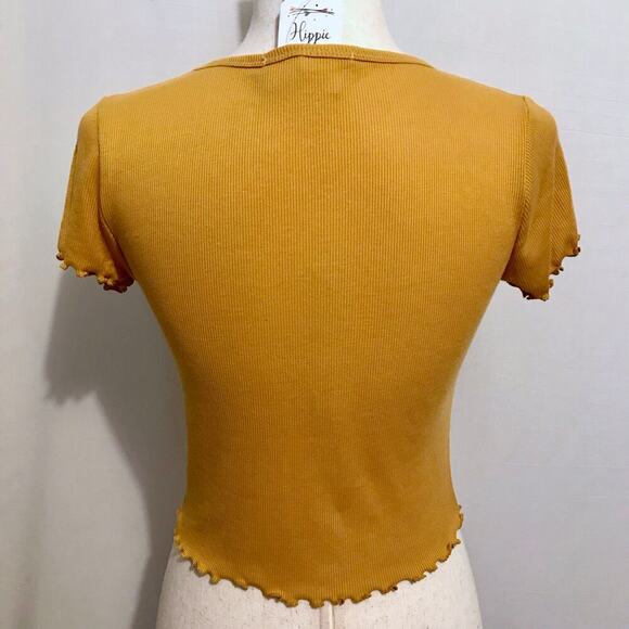 Hippie Rose NWT Cropped Short Sleeves Top Juniors S - Picture 7 of 10